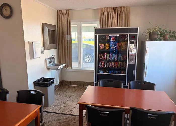 East Grand Inn Grand Forks Nd I 29
