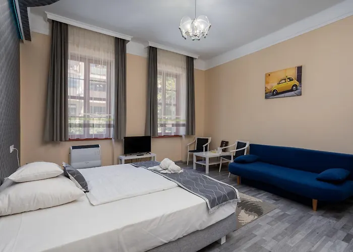 Illés Hotel