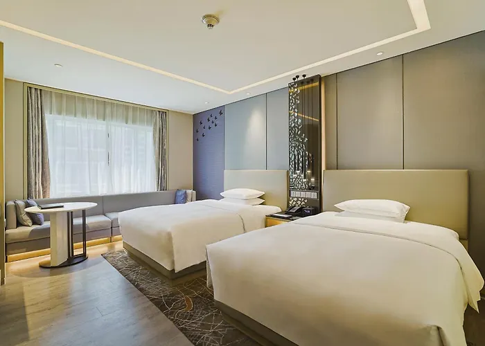 Renaissance Shenzhen Luohu Hotel