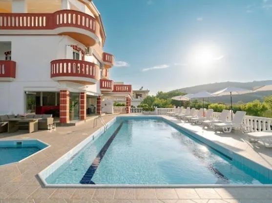 Hotel Alexandros