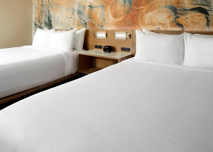 Cambria Hotel Phoenix Chandler - Fashion Center