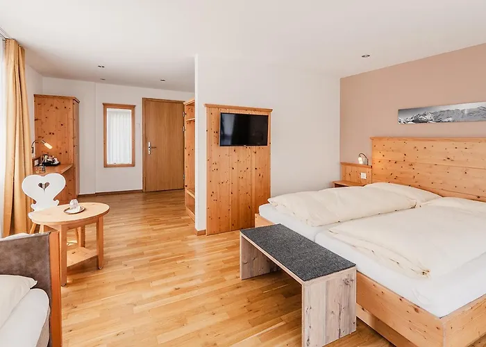 Hotel Edelweiss Superior