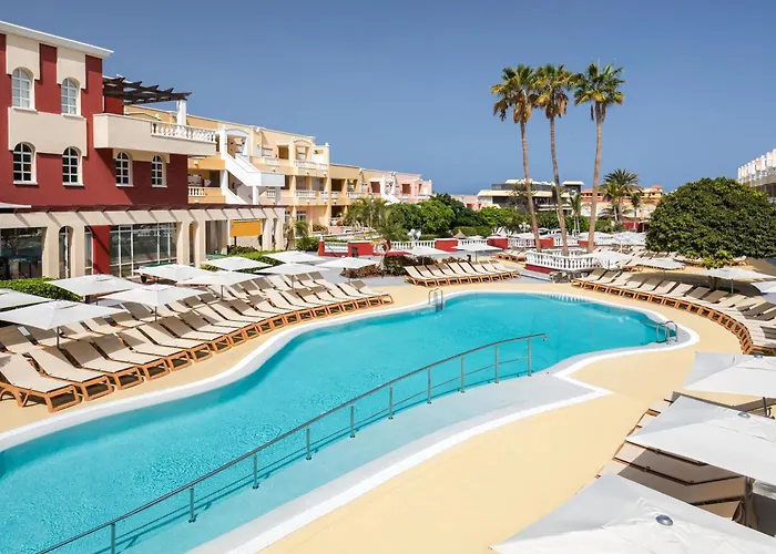Servatur Isora Suites
