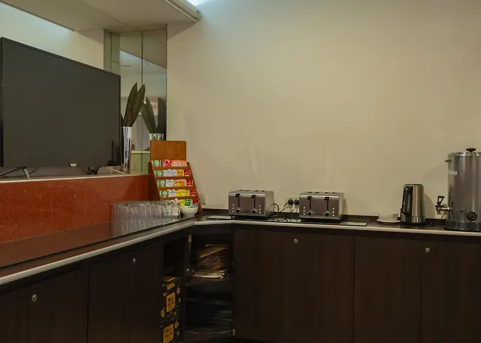 Zoom Apartments Hotel