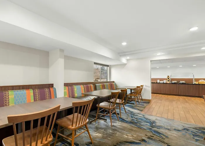 Fairfield Inn By Marriott Burlington Williston
