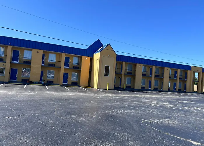 Super 8 By Wyndham Lumberton Nc