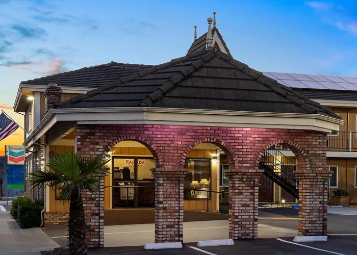 Ramada Bayside Inn&Suites Eureka