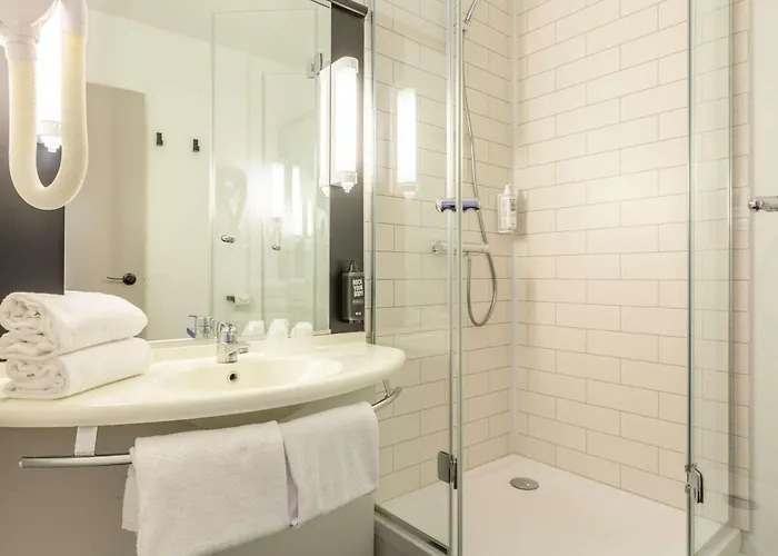 Ibis Blois Centre Chateau
