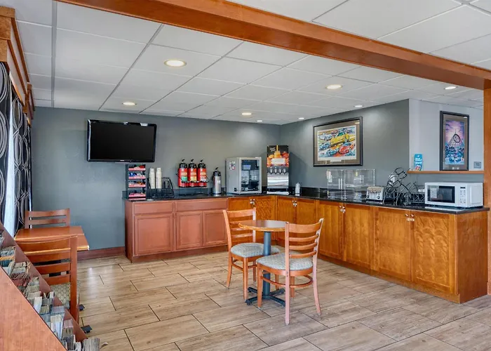 Surestay Hotel By Best Western Bowling Green North