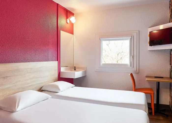 Hotelf1 Nimes Ouest