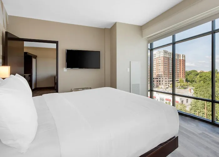 Cambria Hotel College Park