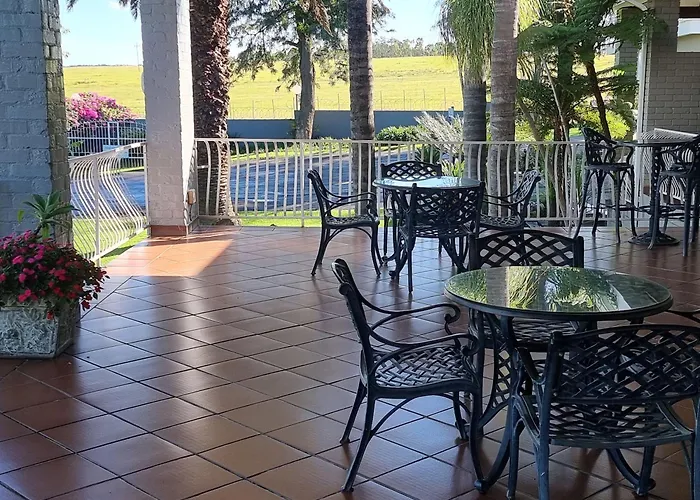Newcastle Country Lodge