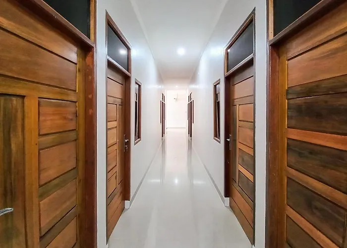 Reddoorz At The Nawasena Kandis Riau