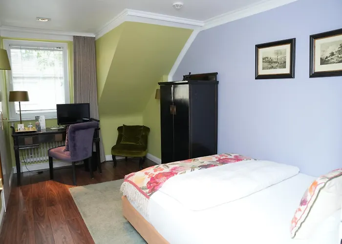 Boutique Hotel Sir & Lady Astor - The Charming City Hotels