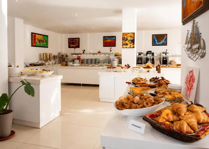 Corfu Hotel