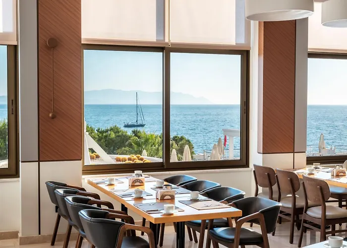 Korumar Hotel Deluxe