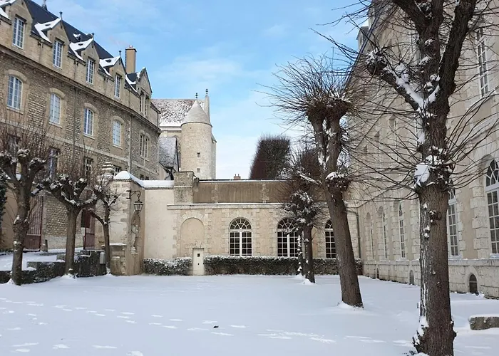 Hotellerie Saint Yves