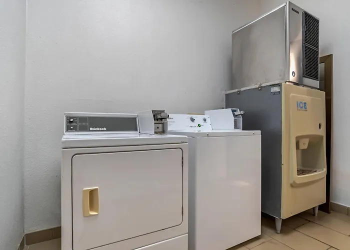 Comfort Suites Hattiesburg Near University