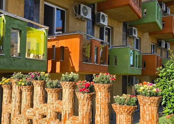 Lilalo Ηotel