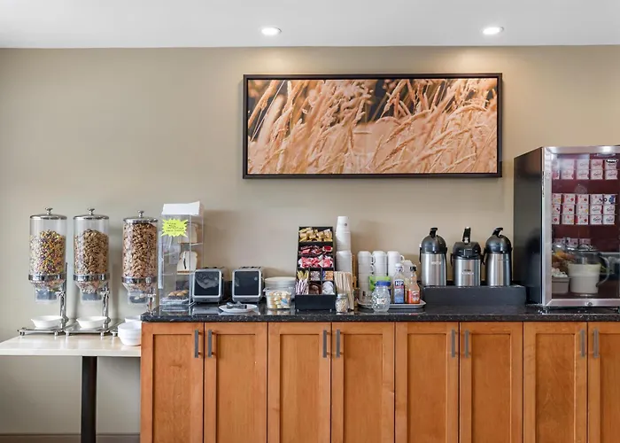 Surestay Plus Hotel By Best Western Salmon Arm