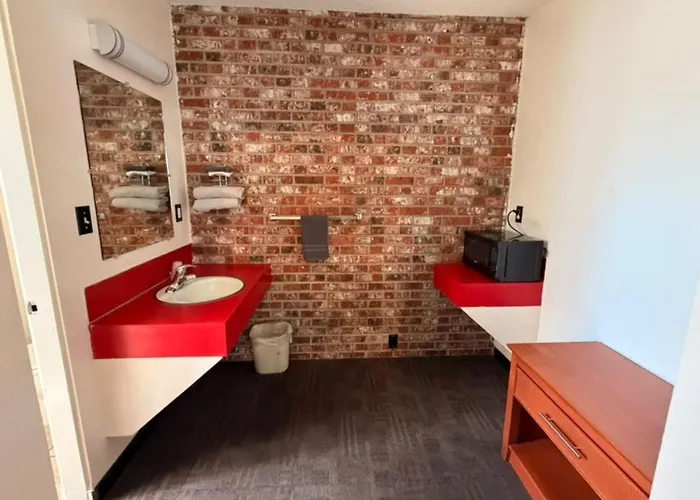 Travelers Inn By Oyo Longview Kelso