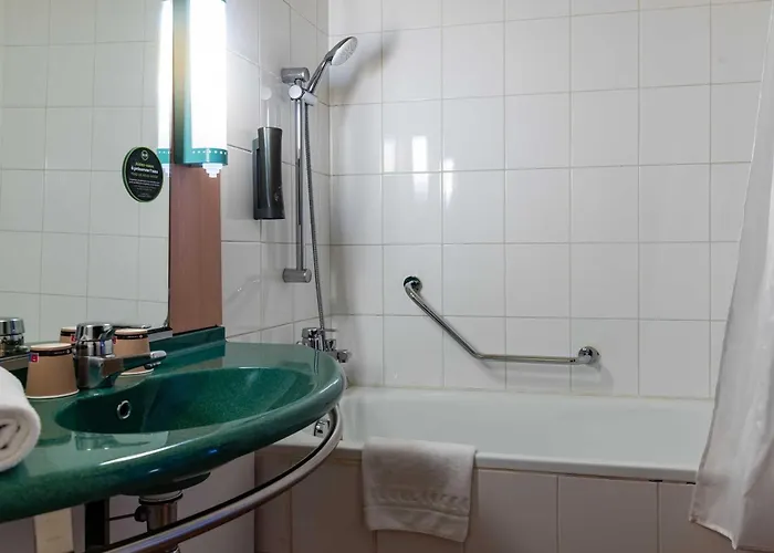 B&B Hotel Grenoble Universite 2