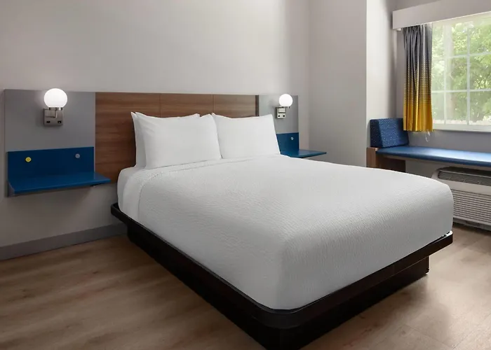 Microtel Inn & Suites - Kearney