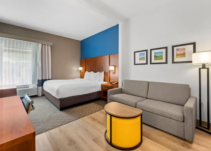 Comfort Suites Bethlehem Near Lehigh University And Lvi Airport