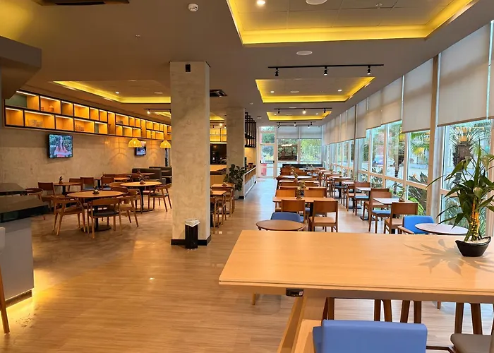 Ibis Canoas Shopping
