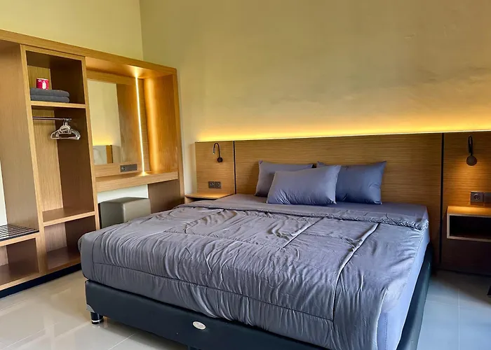 Puri Bali Hotel Lovina Beach