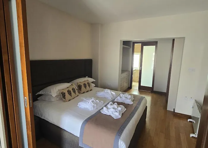 D Townhouse Boutique Suites