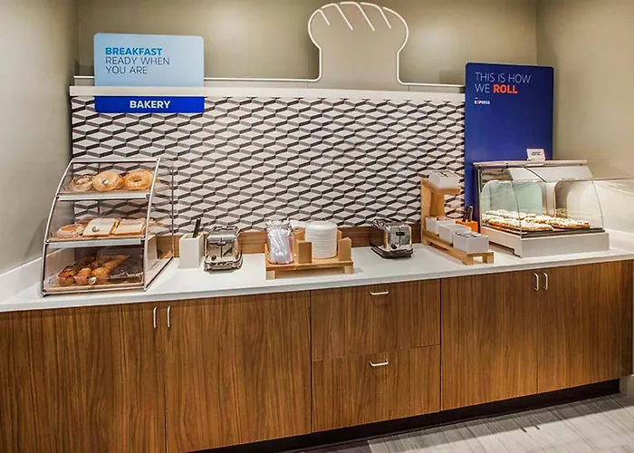 Holiday Inn Express & Suites - La Grange By Ihg