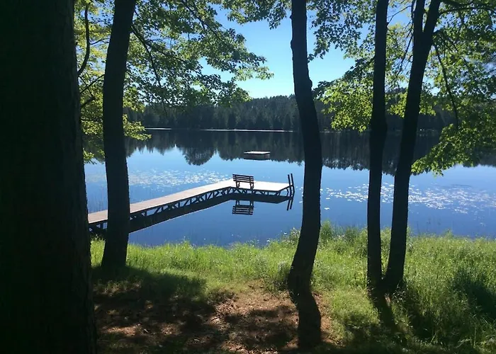 Hotter'S Cabin