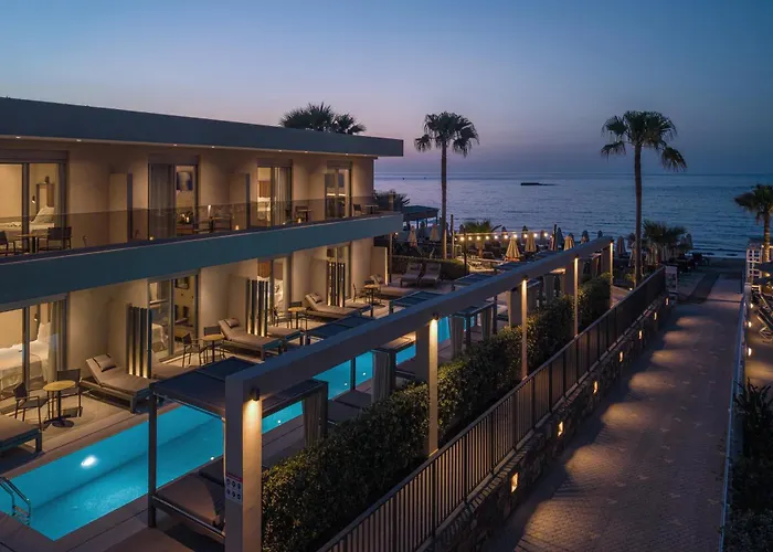 Riviera Boutique Hotel