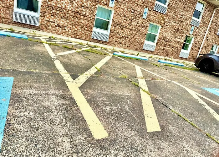 University Inn Of Carbondale