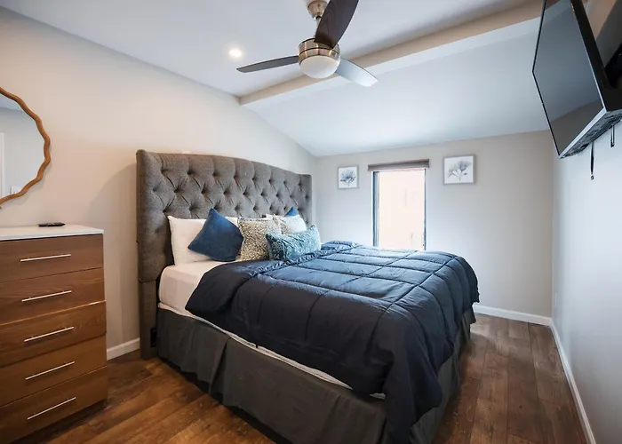 Coastal Sands Inn