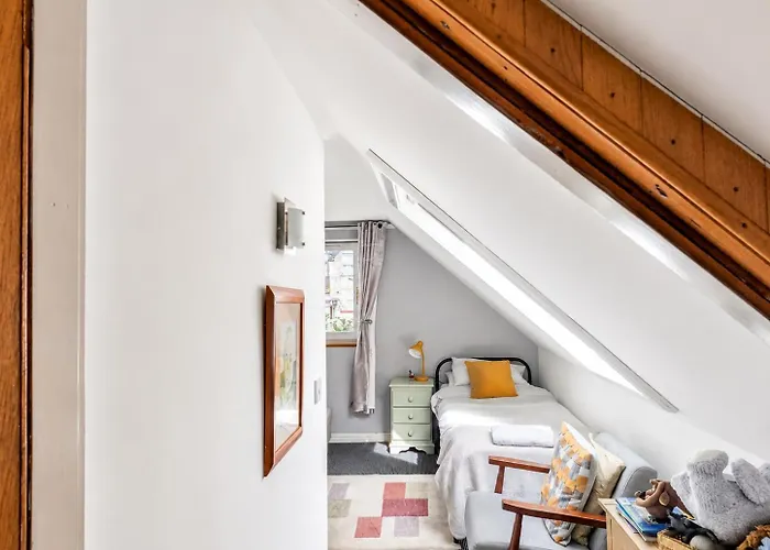 Nest Holiday Home Central Callander, Trossachs Self-Catering