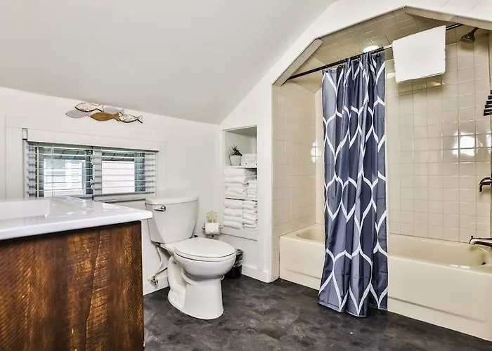 Riverview Cottage