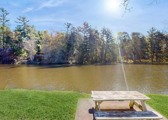 Lakeview Cottage - Unit 305