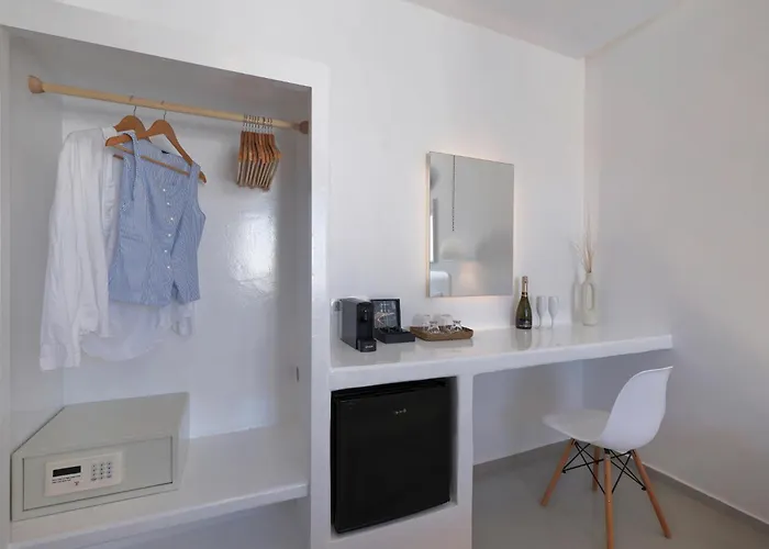 Tatakis Design Hotel, Fira