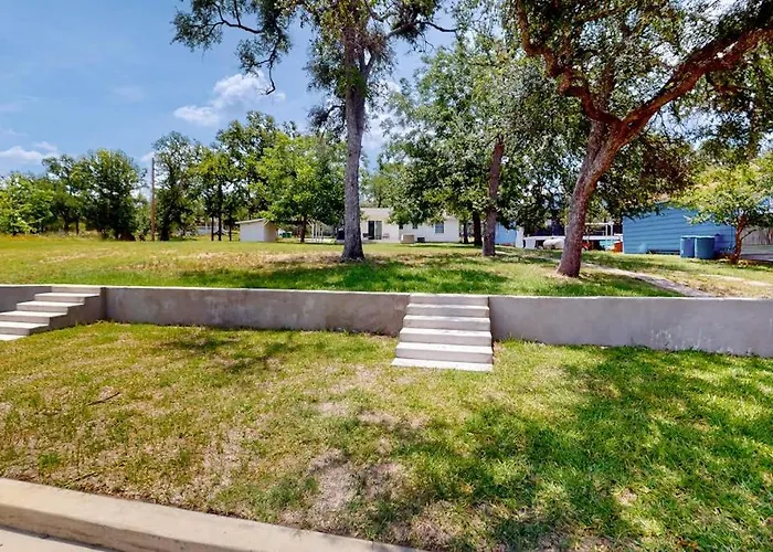 Dog-Friendly Waterfront Home With Dock, Grill, Water Views, Patio, Washer/Dryer