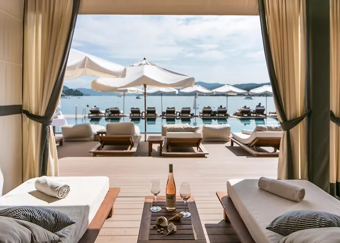 Falkensteiner Schlosshotel Velden – The Leading Hotels of the World