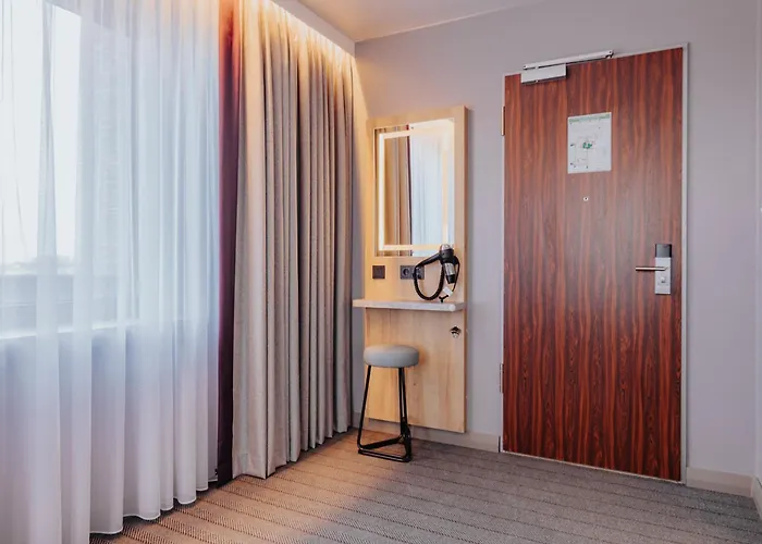 Premier Inn Koeln City Mediapark