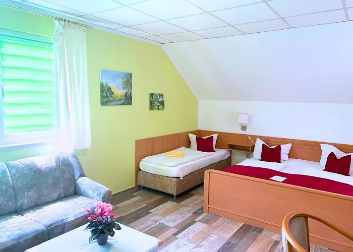 Hotel-Pension Am Mühlberg
