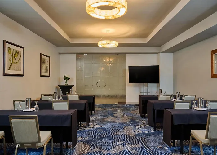 Doubletree By Hilton Irvine Spectrum