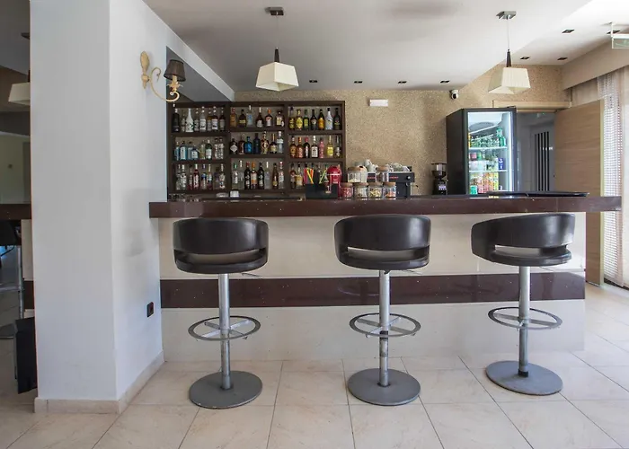 Santa Helena Hotel (Adults Only)