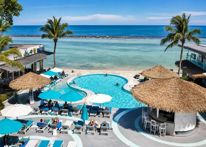 Combo Beach Hotel Samui