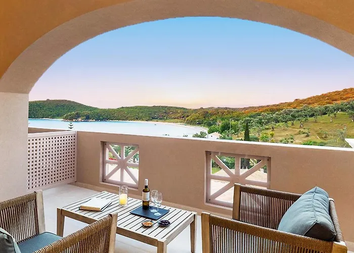 Bella Mare Hotel