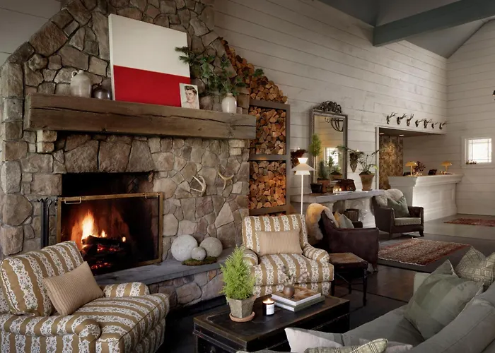 Hidden Pond Resort