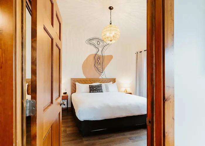 Mt Merritt Suite Boutique Hotel Experience